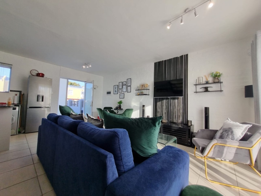 2 Bedroom Property for Sale in Parsonsvlei Eastern Cape